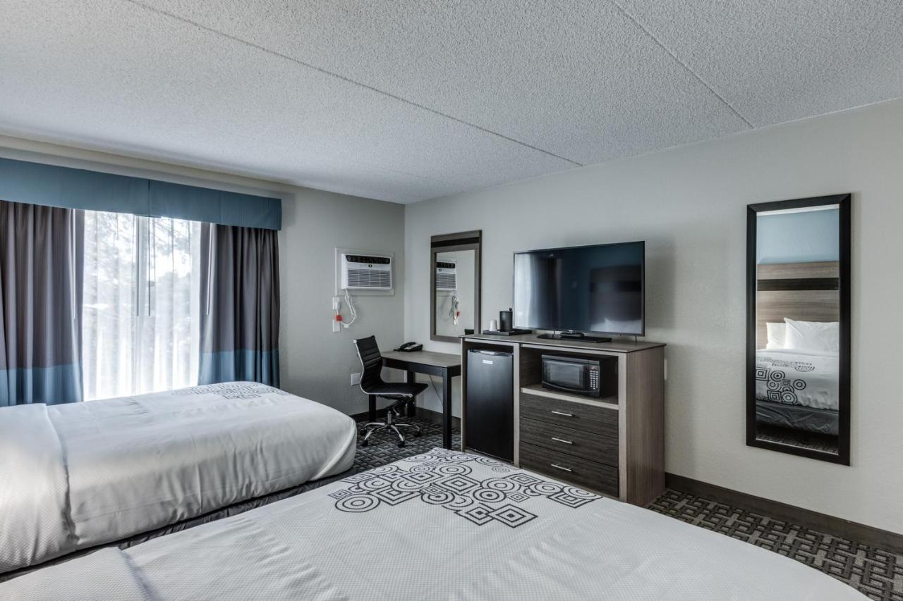 Days Inn & Suites By Wyndham スポーケン エクステリア 写真
