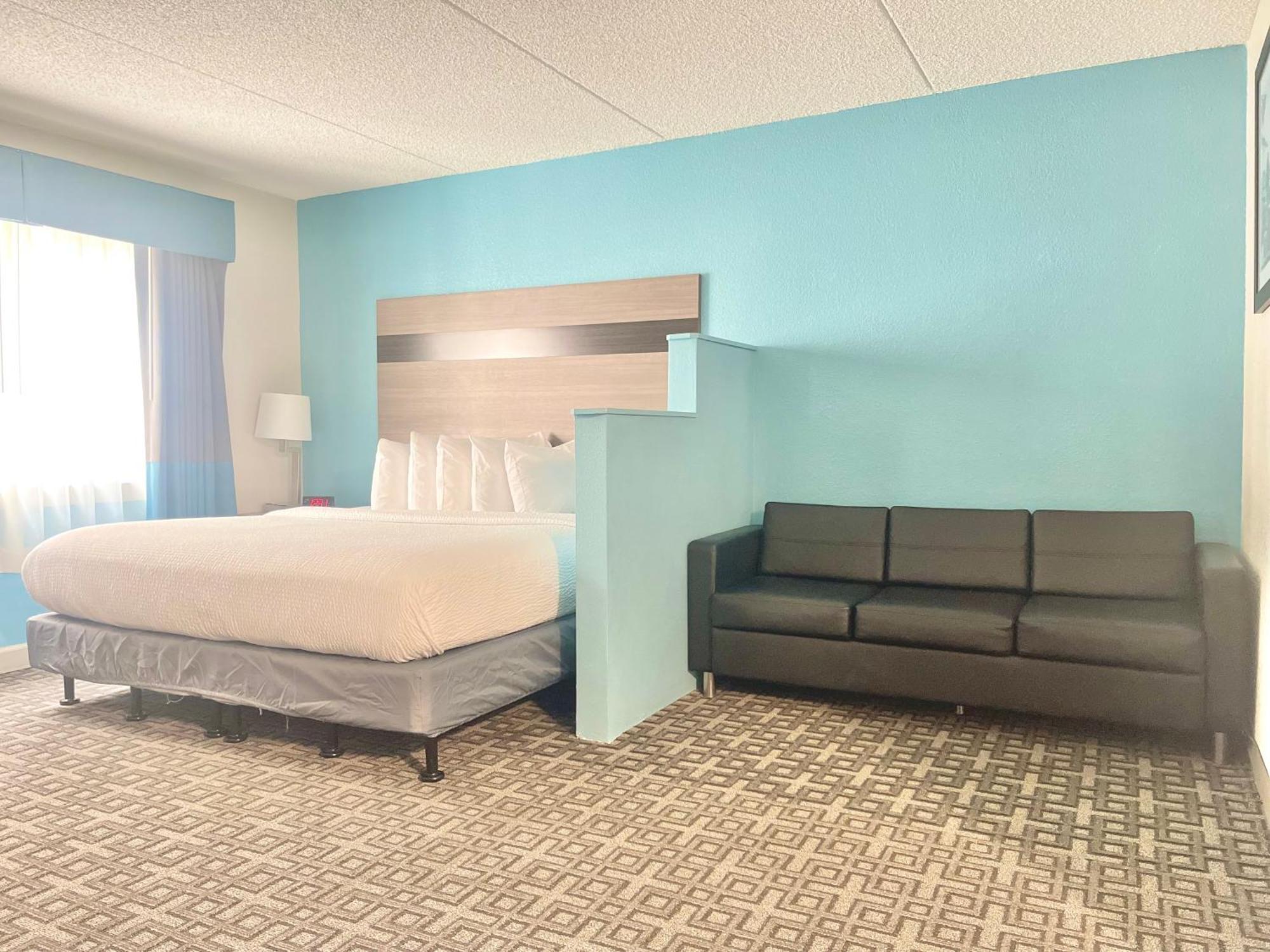 Days Inn & Suites By Wyndham スポーケン エクステリア 写真